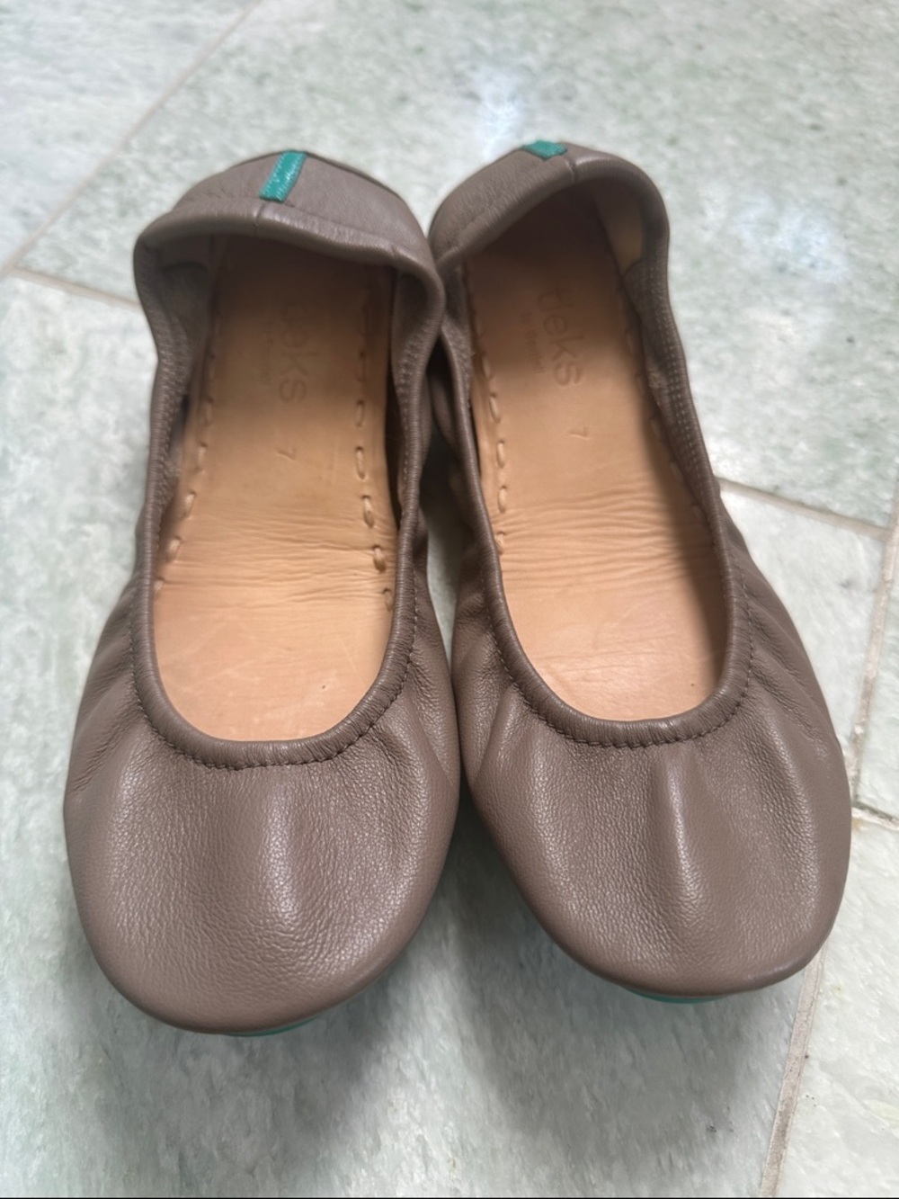 TIEKS by Gavrieli Taupe Leather Ballet Foldable Flats Size 7 VGUC EXUC